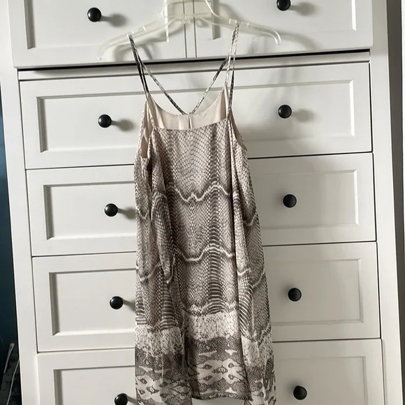 ANGL Women’s Snake Print Flowy Dress with Spaghetti Straps - Size Medium - Picture 2 of 4